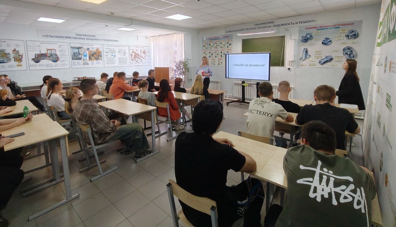 🟢В рамках инициативы Регионального центра содействия трудоустройству выпускников профессиональных об...