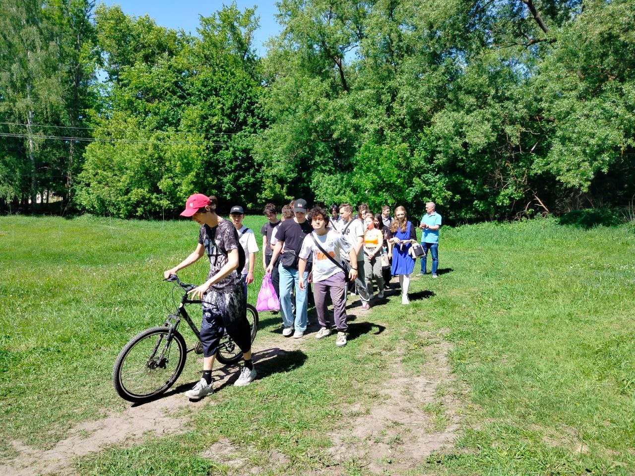 Походы Первых: Больше чем путешествие! 🌲🚶‍♂️

27.05.2025 года в рамках реализации проекта "Походы Пе...