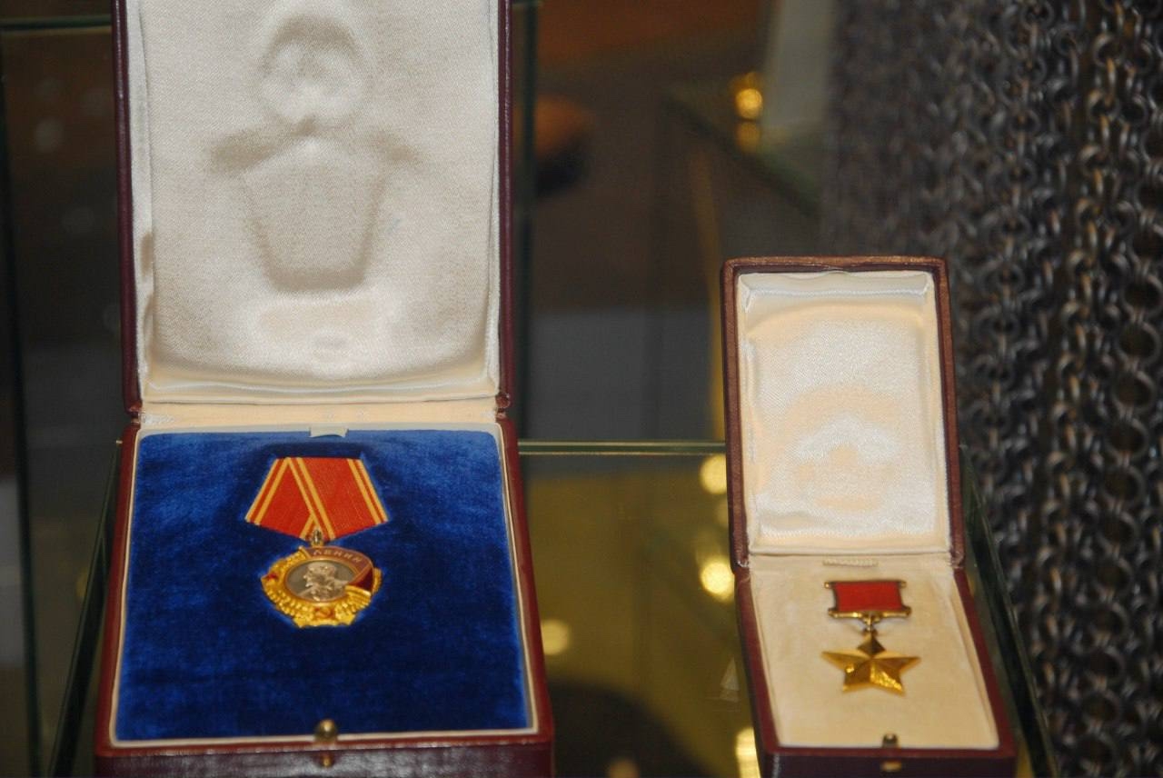 Не сдалась врагу в годы грозные…

Сегодня мы отмечаем знаменательную дату – 49 лет назад Туле было п...