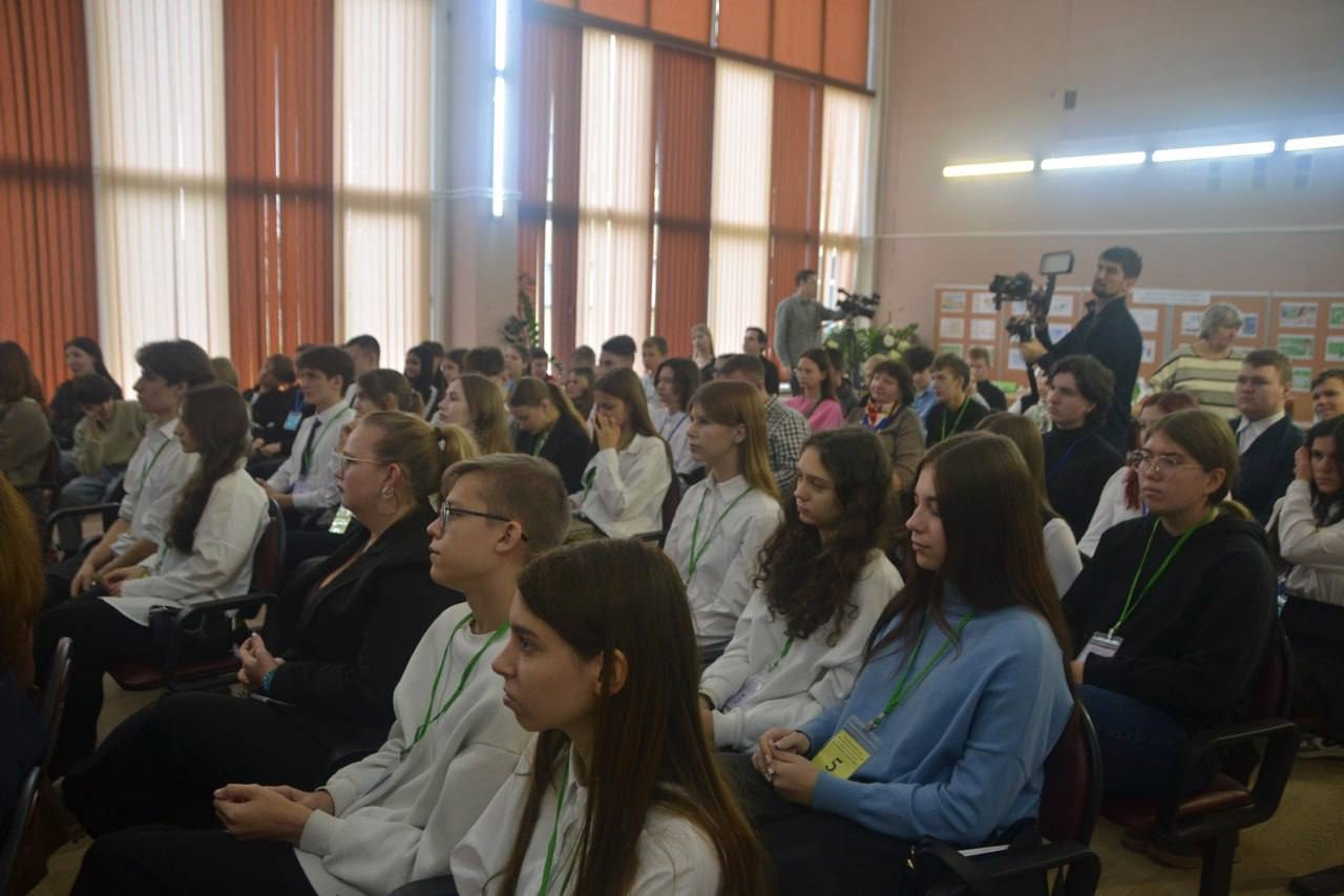 13 ноября 2025 года в Центре дополнительного образования детей состоялся региональный слет обучающих...