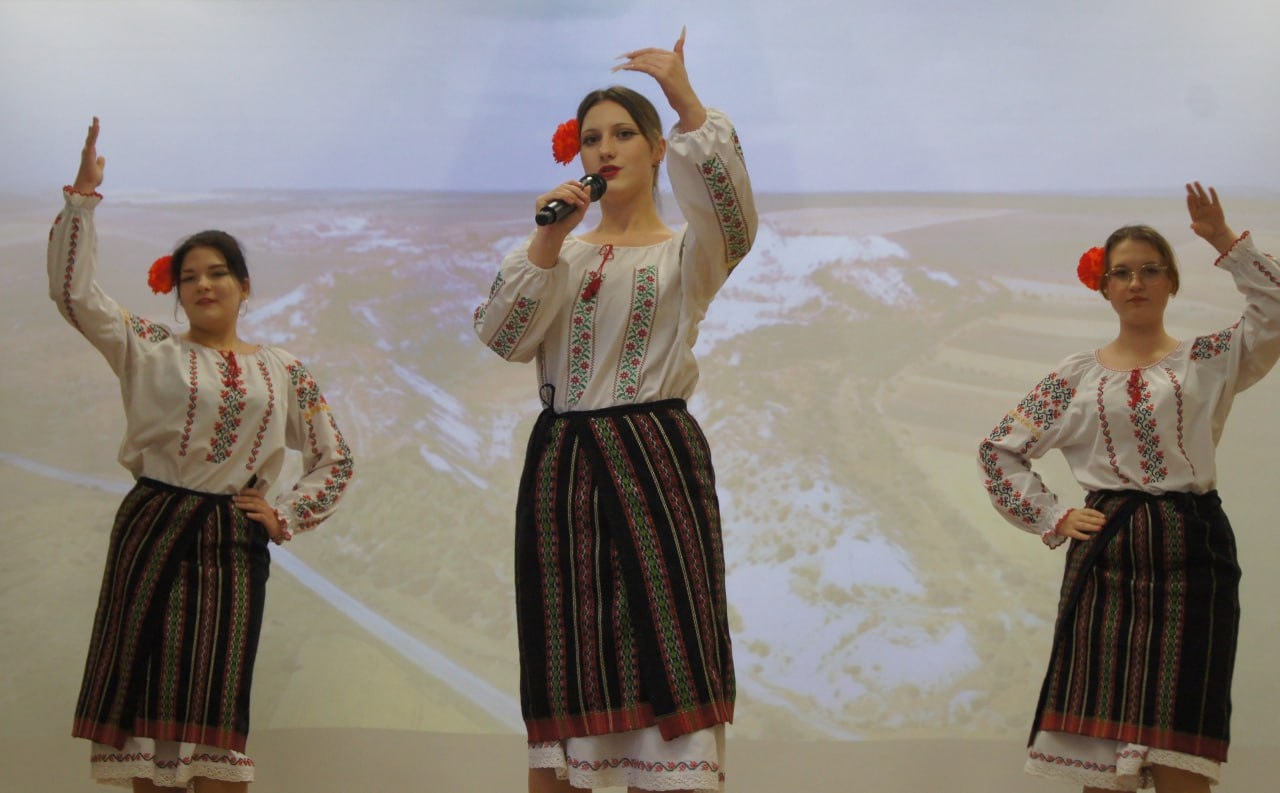 12 ноября в Техникуме железнодорожного транспорта им. Б.Ф. Сафонова состоялся ежегодный областной Фе...