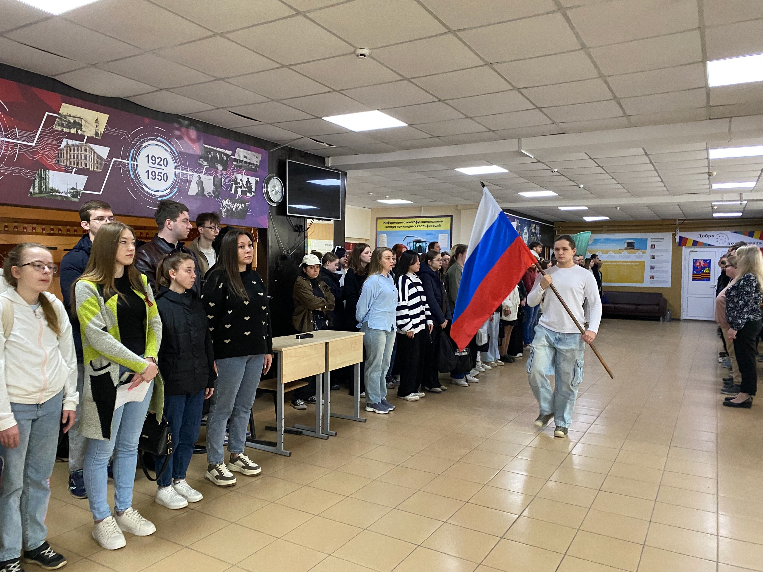 Сегодня, 12 мая, в #ТСХК прошла очередная встреча в рамках проекта «Разговоры о важном» на тему «Жиз...